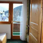 Haus Schoenleiten 아파트 바그라인