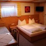 Haus Schoenleiten * 바그라인