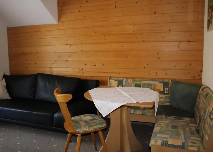 Haus Schoenleiten 公寓