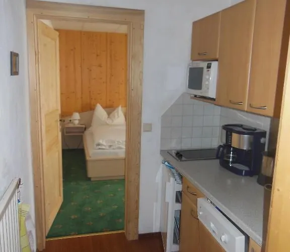 Haus Schoenleiten Апартаменты Ваграйн